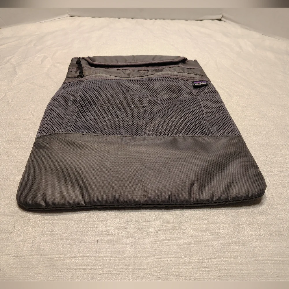 Patagonia Refugio Padded Laptop/Tablet Sleeve